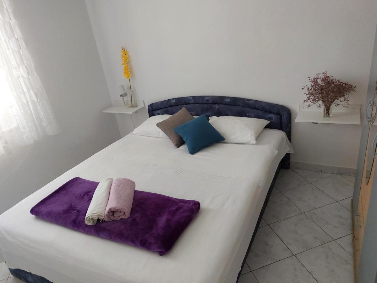 Apartments Markulincic Novalja Εξωτερικό φωτογραφία