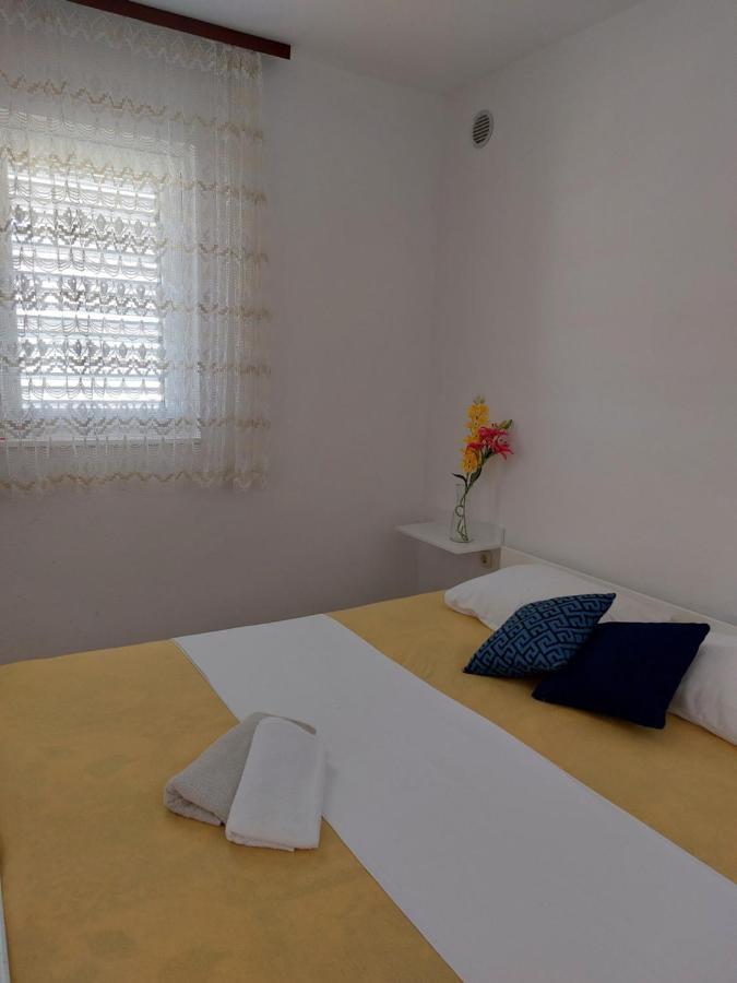 Apartments Markulincic Novalja Εξωτερικό φωτογραφία