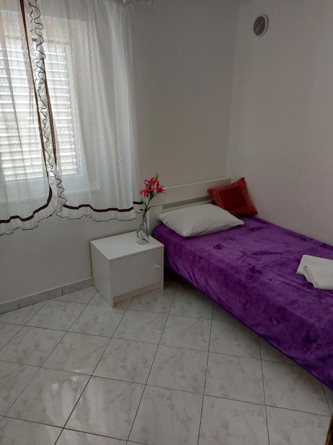 Apartments Markulincic Novalja Εξωτερικό φωτογραφία