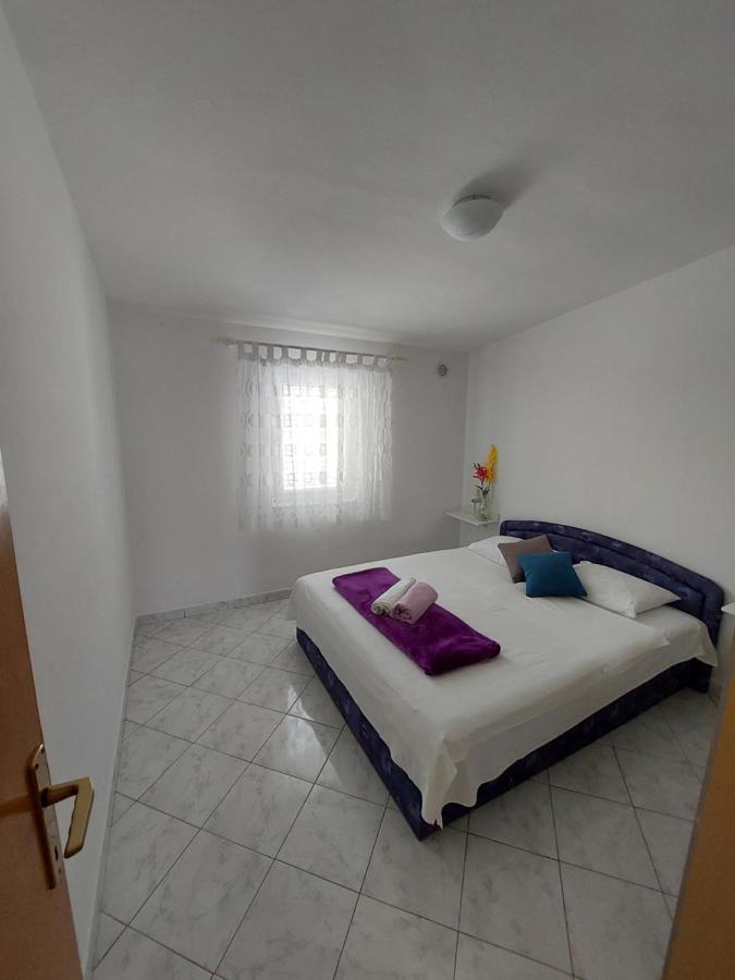 Apartments Markulincic Novalja Εξωτερικό φωτογραφία