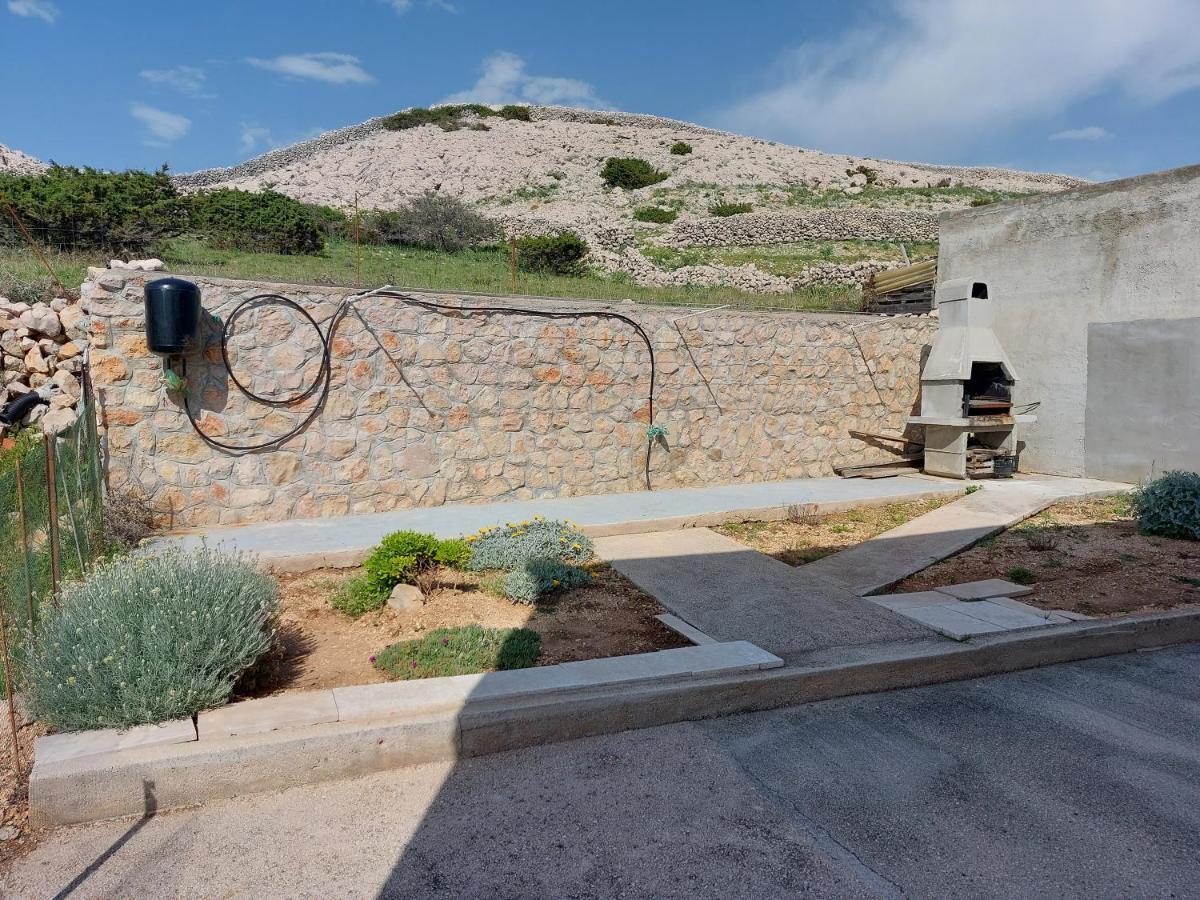 Apartments Markulincic Novalja Εξωτερικό φωτογραφία