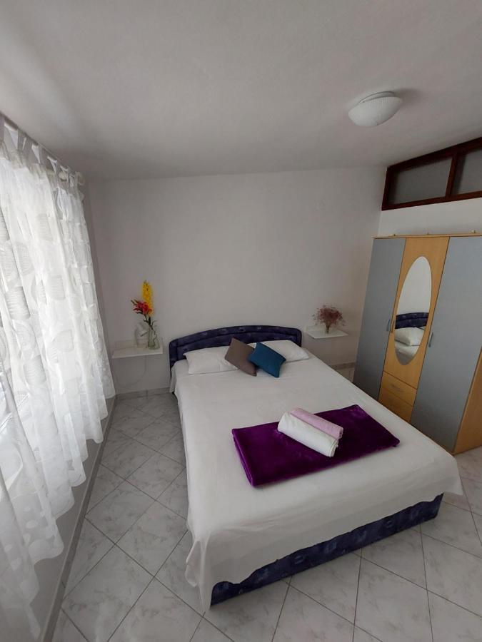 Apartments Markulincic Novalja Εξωτερικό φωτογραφία