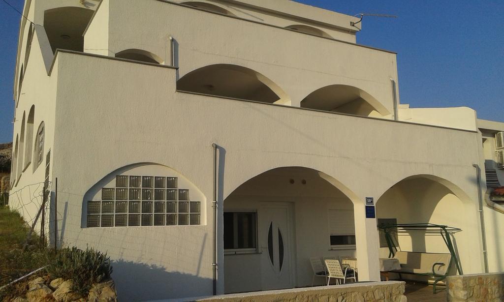 Apartments Markulincic Novalja Εξωτερικό φωτογραφία