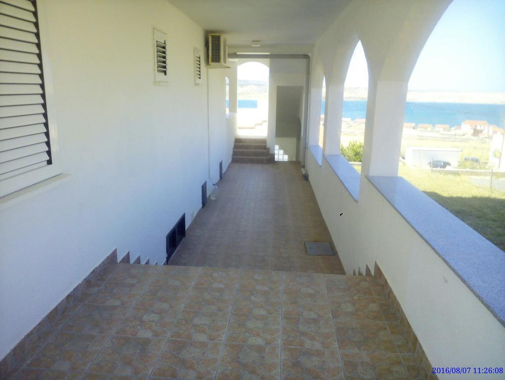 Apartments Markulincic Novalja Εξωτερικό φωτογραφία